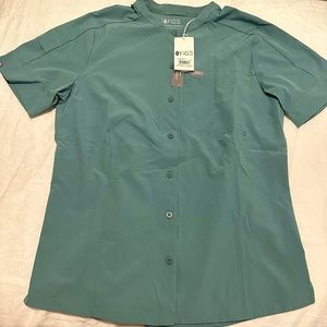 Figs women’s Eucalyptus’s Mena FREEx scrub top